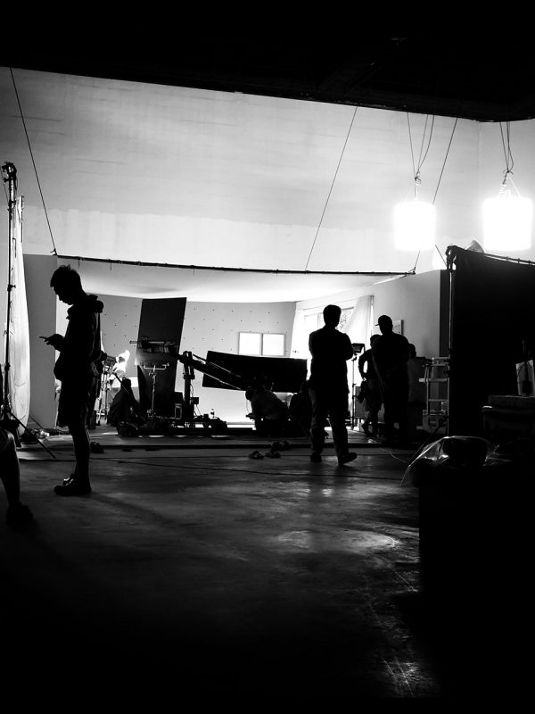 silhoutte-images-of-video-production-and-lighting-8SLYFXB.jpg